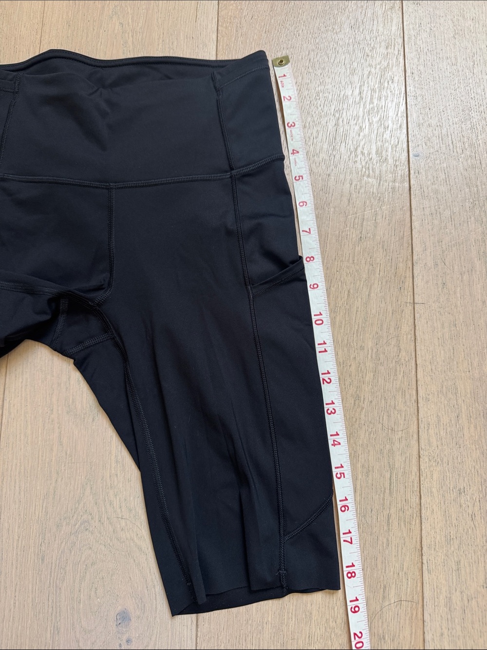 lululemon athletica Black Fast and Free High-Rise Bike Shorts with Phone Pockets - Picture 7 of 7